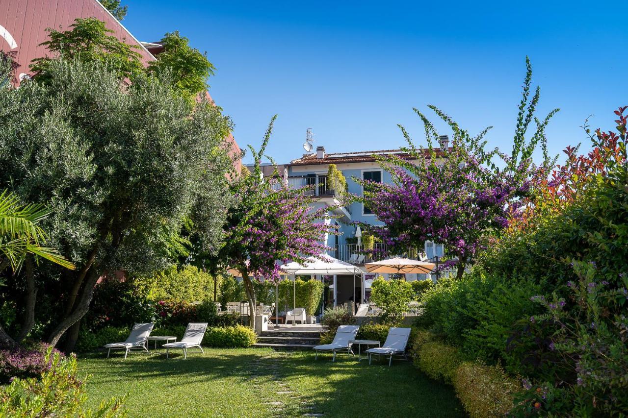 Blu Hotel Lavagna Buitenkant foto