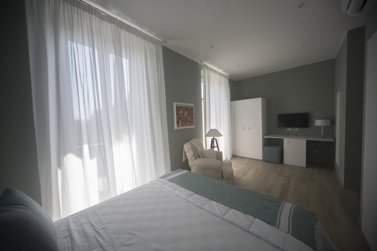 Blu Hotel Lavagna Buitenkant foto