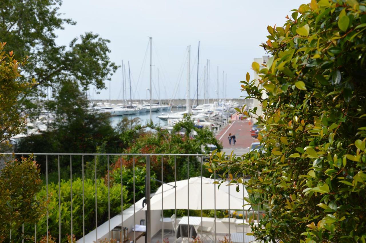 Blu Hotel Lavagna Buitenkant foto